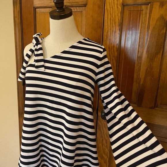 Confer Top: Tricot - Picture 2 of 5